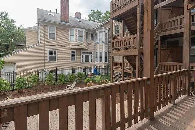 1243 Judson — Photo 25