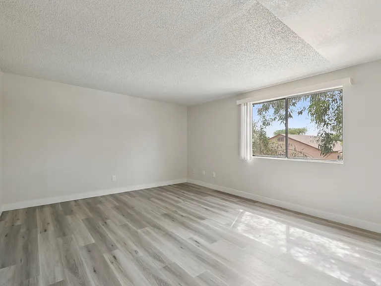 Copper Canyon Apartments — Photo 42