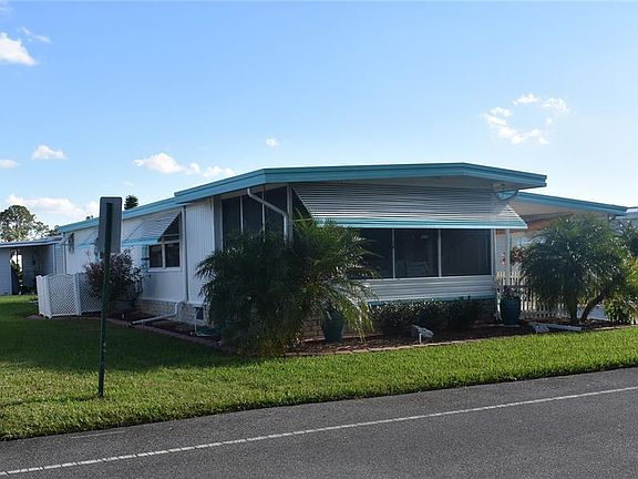 2nd image of 410 Hawthorne Blvd