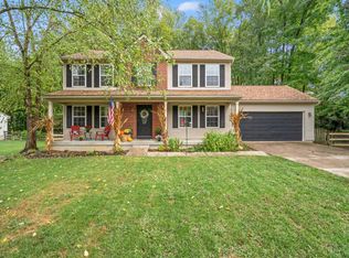 3472 Winter Holly Dr, Amelia, OH 45102