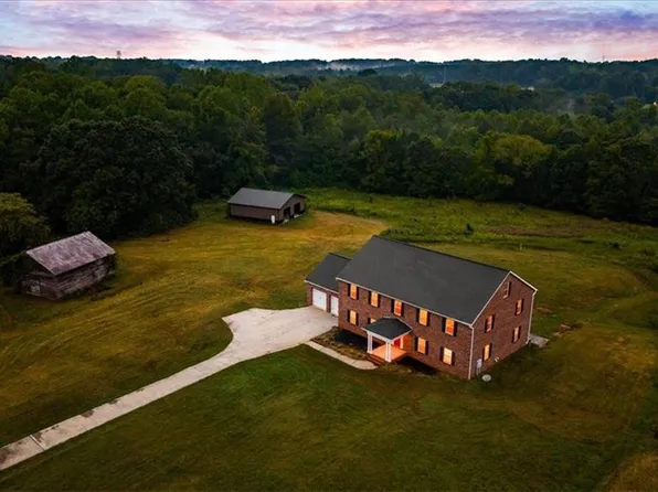 2536 Tyro Rd, Lexington, NC 27295