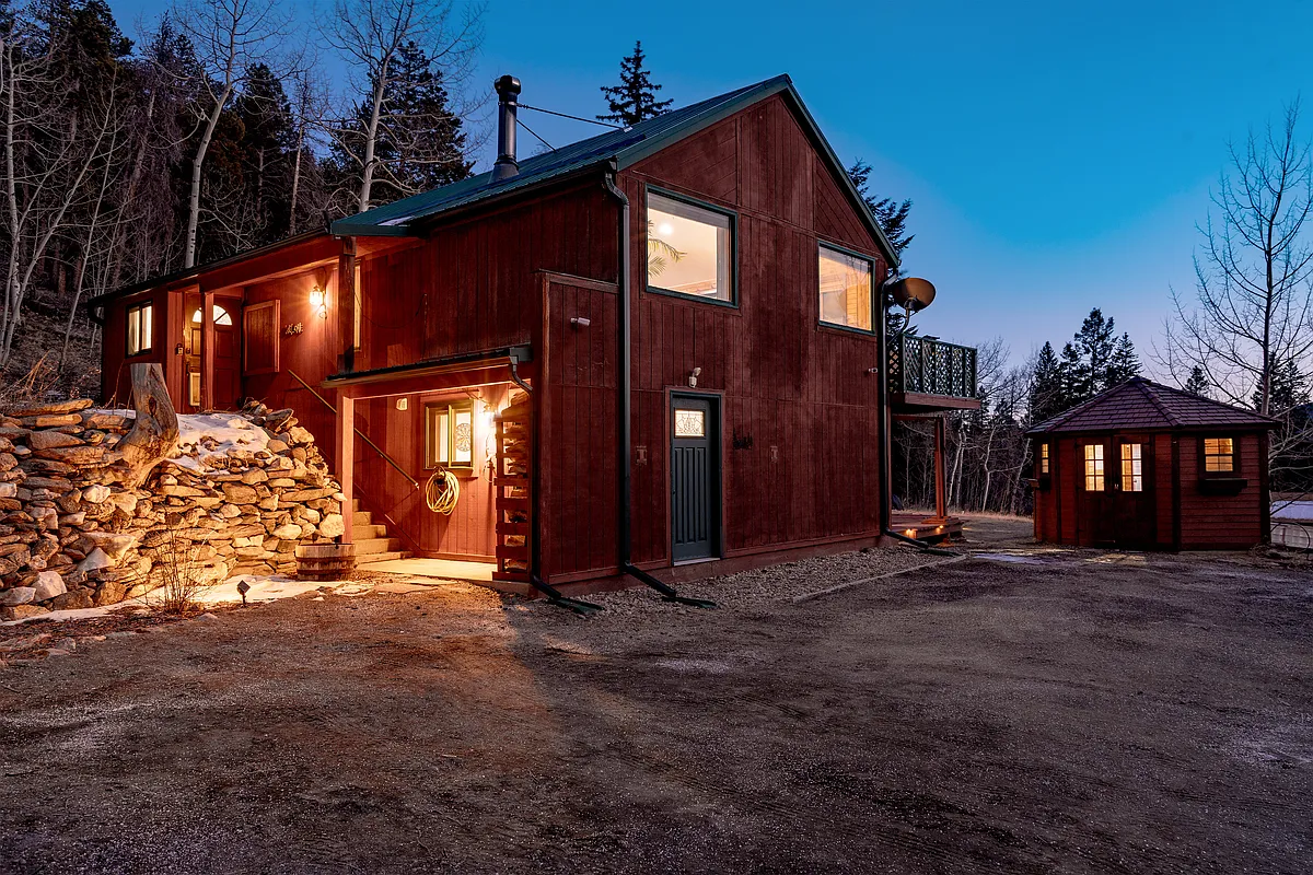 Building Photo - Beaver Brook Canyon Rd