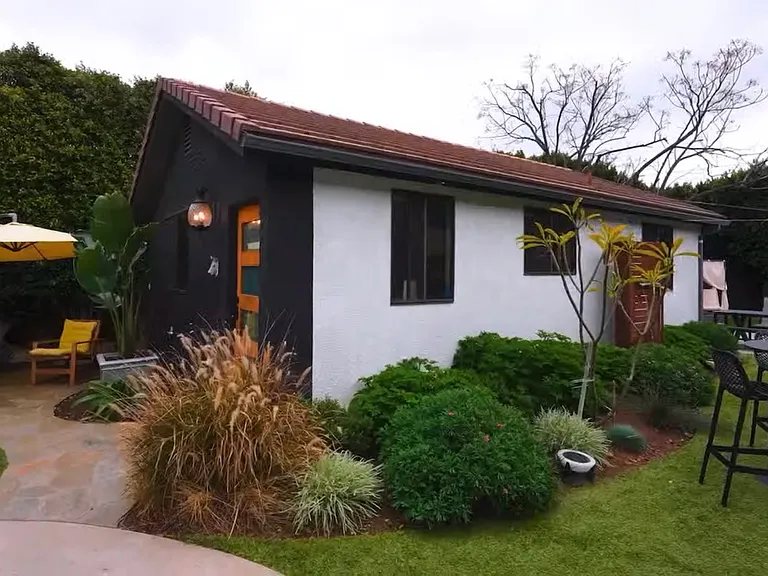 Lanigan Ave — Photo 27