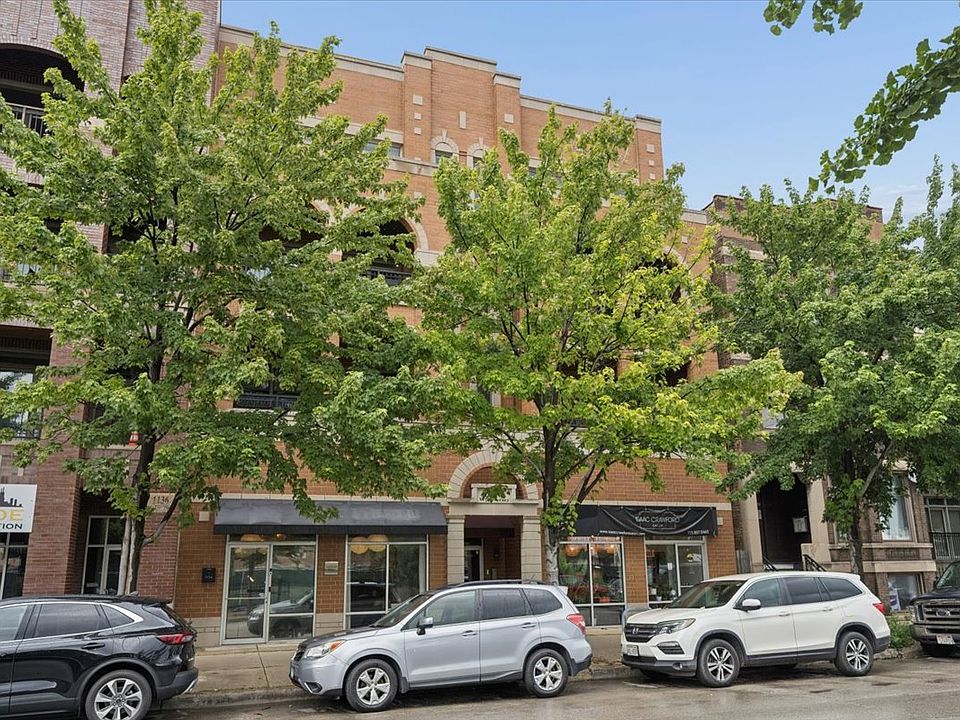 1st image of 1130 W Diversey Pkwy APT 4W