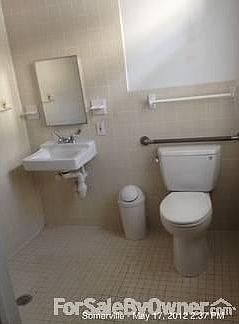 Downstairs bathroom
						:
						Handicapped Accessible