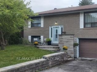 424 Brimorton Dr, Toronto, ON M1H 2E5