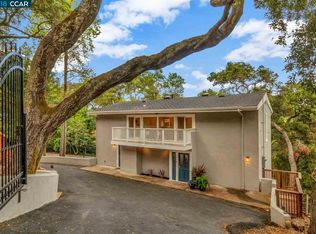 30 Oak Dr, Orinda, CA 94563