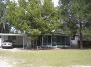2420 Silver Lake Dr, Palatka, FL 32177
