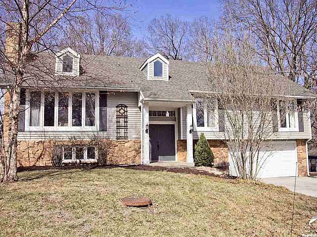 3212 Saddlehorn Dr Lawrence, listing photo #1