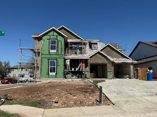 1st image of 101 Buckaroo Dr