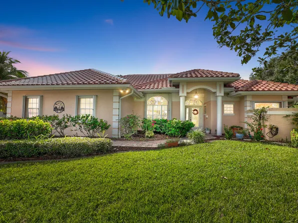 8137 SE Double Tree Drive, Hobe Sound, FL 33455