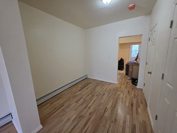 5th image of 804 E 169th St APT 3