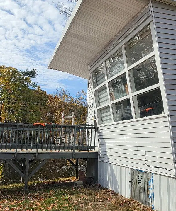 3 Hickory Ln