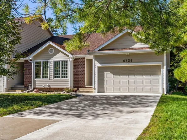 6734 Sutton Cir, Urbandale, IA 50322