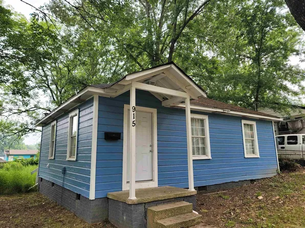 915 Schley St, Benton, AR 72015