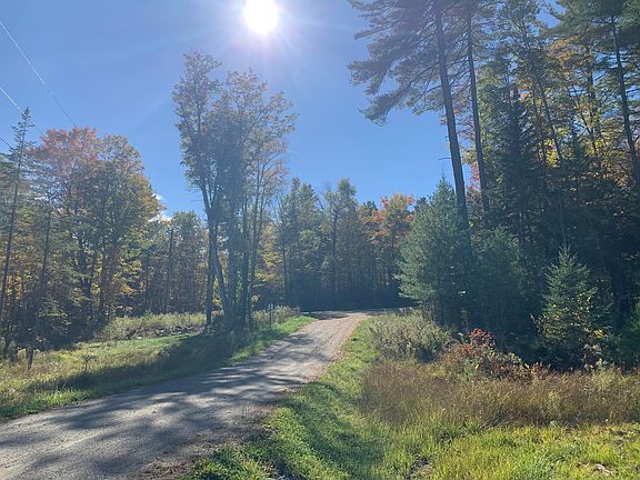 4th image of 10 Hammond Brook Road