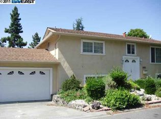395 Riviera Dr, Union City, CA 94587
