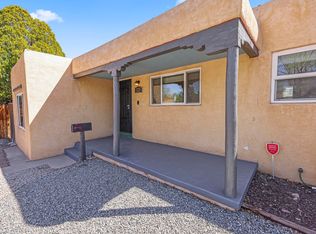 1224 Vassar Dr NE, Albuquerque, NM 87106