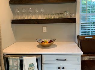 94 Hanson Rd, Charlton, MA 01507