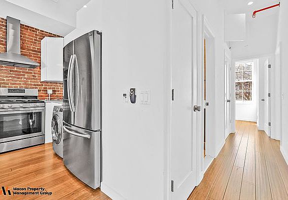 5th image of 66 Cranberry St APT 2A