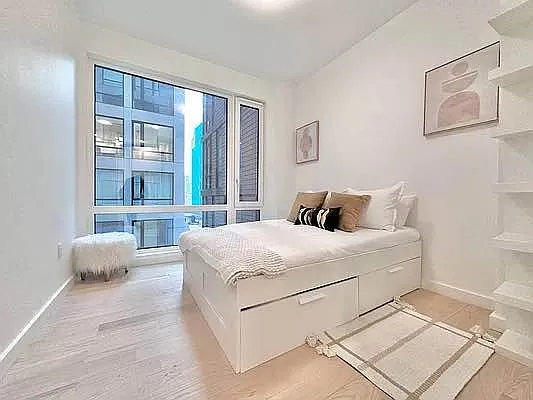 Rented by Doorway NYC, LLC | media 32