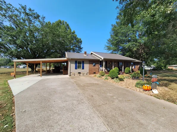 133 Butler Speedway, Bruceton, TN 38317