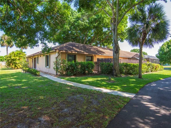 1930 Tamara Trl #11A, Vero Beach, FL 32966