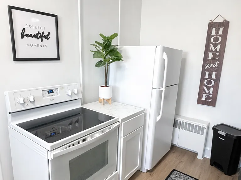 108 S Franklin St #2 — Photo 4