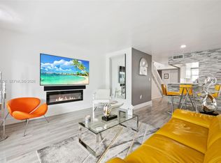 The Beach Club Fontainebl, Miami, FL 33172