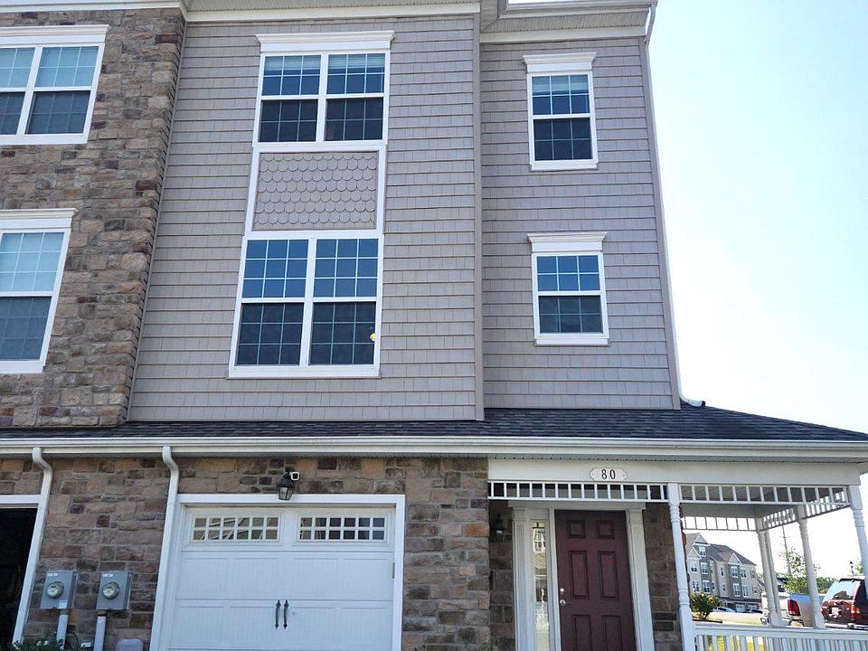 1st image of 80 Clydesdale Ln