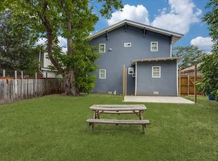 735 W 10th St APT C, Dallas, TX 75208