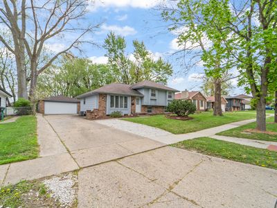 701 NW School St, Ankeny, IA, 50023