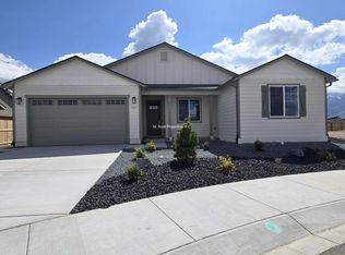 447 Golden Gate Ct, Minden, NV
