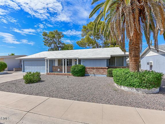 3rd image of 10016 W CUMBERLAND Drive