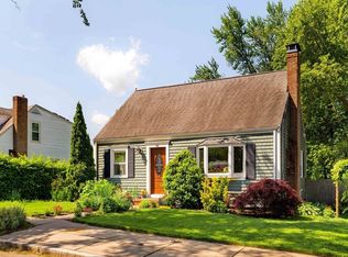 45 Van Brunt St, Hyde Park, MA 02136