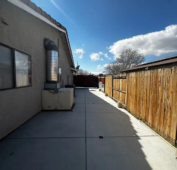 43770 Santa Rosa Cir — Photo 23