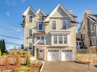 1 Home Pl #A, Greenwich, CT 06830