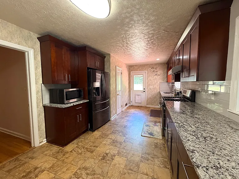 164 Osner Dr — Photo 15