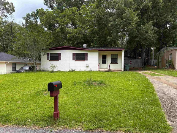 3009 Mock Dr, Tallahassee, FL 32301