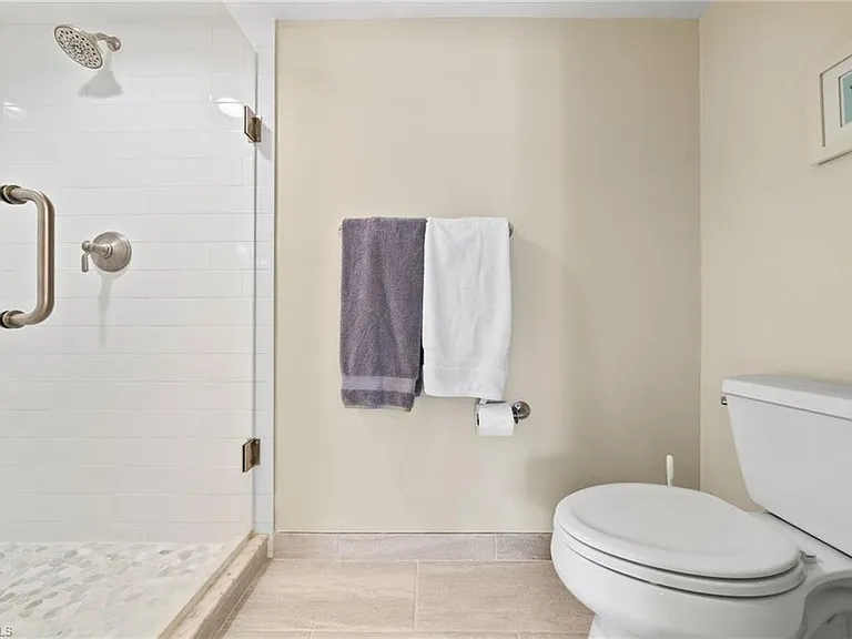 4001 Gulf Shore Blvd N #1106 — Photo 22