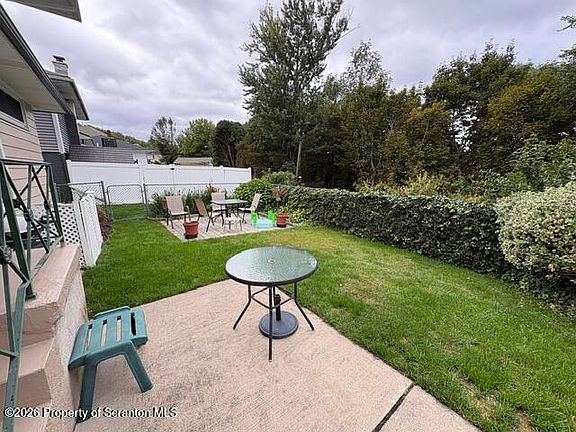4th image of 2509 Boulevard Ave