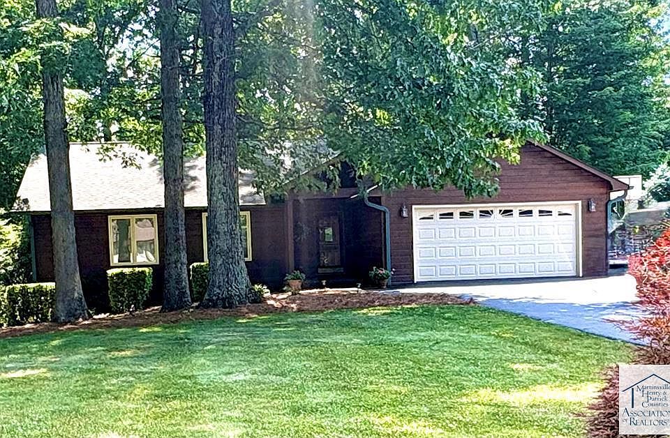 1st image of 40 Quail Oaks Rd