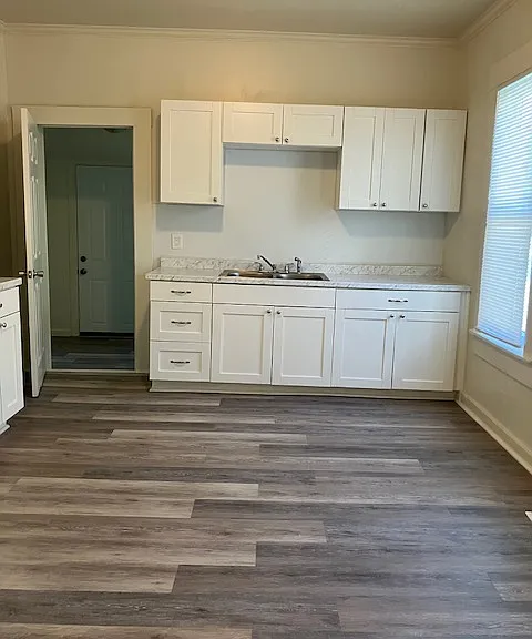 915 W Macqueen Ave — Photo 8