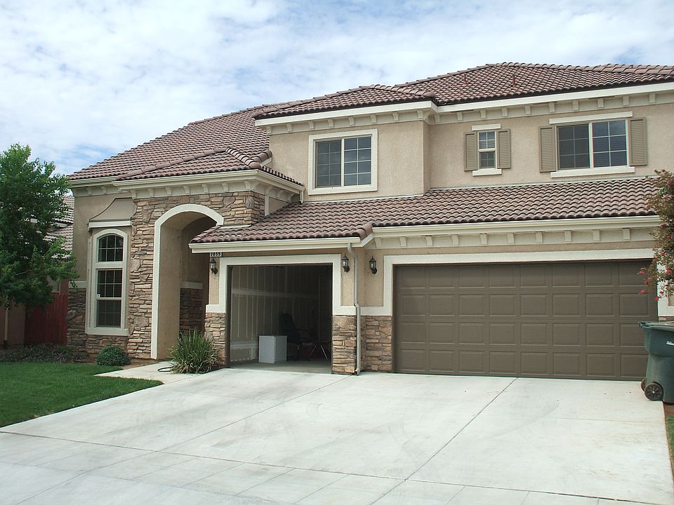 1st image of 2855 N Arroyo Ave