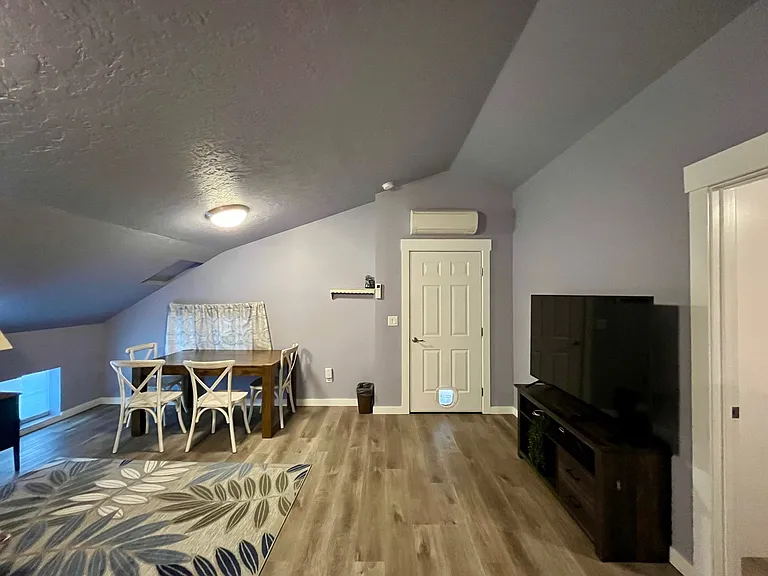 2716 Syringa Ln — Photo 5