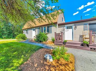 29 Zabek Dr, Easthampton, MA 01027