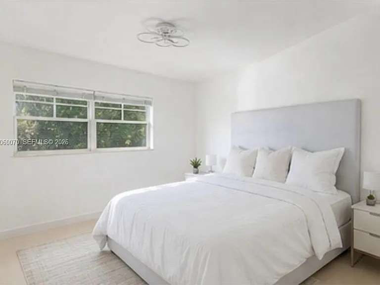 455 S Shore Dr — Photo 10