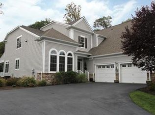 1 Tillou Rd W, South Orange, NJ 07079