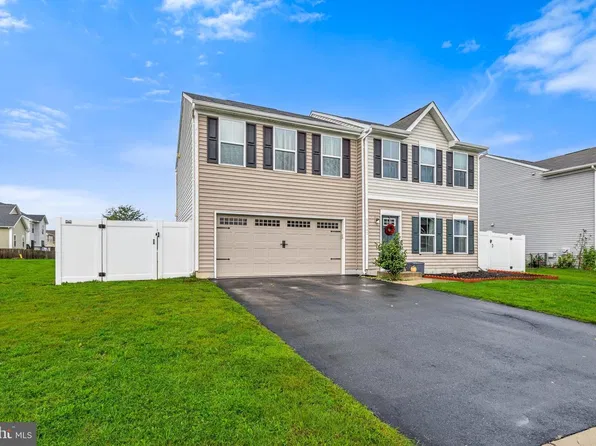 36442 Carriage Walk Ln, Delmar, DE 19940