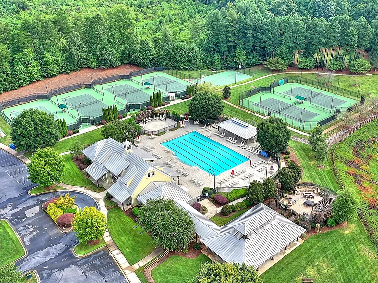 Amenities - Community Pool